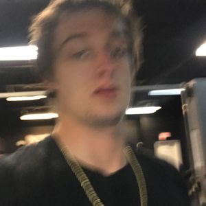 Meet your Posher, Holden